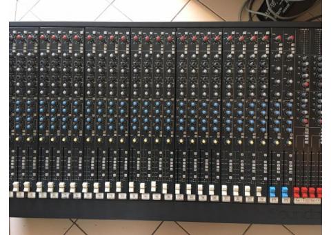 Vends Console analogique Soundcraft K1