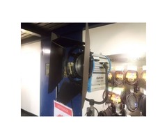 Projecteur LIGHT STAR Fresnel 2000w neuf