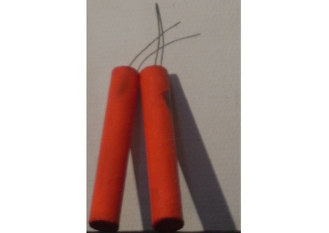 BATONS de DYNAMITE, (factices)