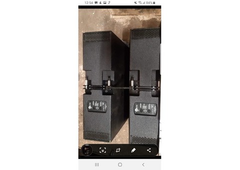 Iwak 210 (Line array)