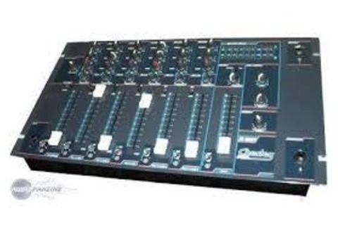 Vend table de Mixage M 6000 Chesley Pro