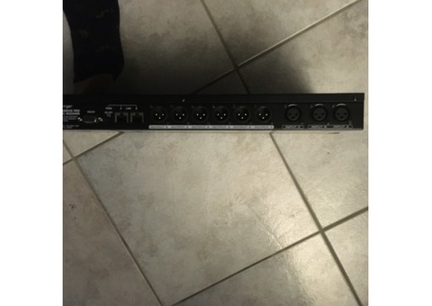 Vend Filtre actif DCX 2496 Behringer pro