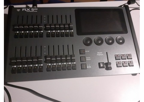 Vend Console Lumière FLX S 24 Zéro 88