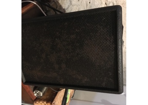 Vend enceinte IL 82 HK