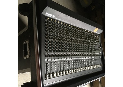 Vend console de mixage 24/4 VLZ PRO MACKIE