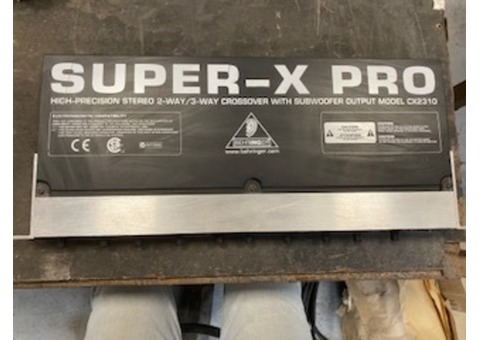 Behring SUPER X PRO