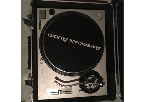 Vend platine Technics SL 1210 MK2