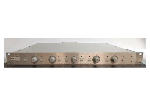 1 filtre audio analogique très haut de gamme Amadeus C22