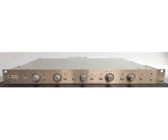 1 filtre audio analogique très haut de gamme Amadeus C22