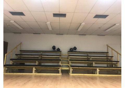 GRADINS EN BOIS - 48 assises