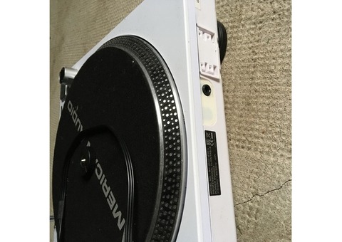 Vend platine Vinyl blanche RP 4000 Reloop