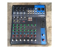 Vend console MG 10 XU Yamaha