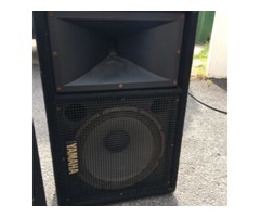 Vend enceinte 112V Yamaha