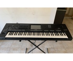 Synthetiseur YAMAHA GENOS