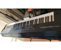 Synthetiseur Roland RD700SX