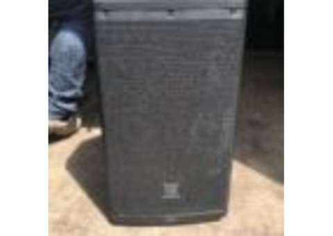 Vend enceinte EON 610 JBL