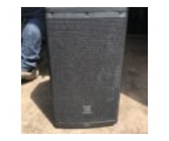 Vend enceinte EON 610 JBL