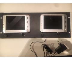 2 Monitors LCD 5,7 pouces