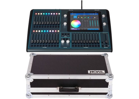 2700euros Console DMX Chamsys QuickQ20 et son flycase quasi neuve