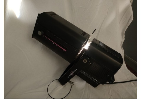 Projecteur découpe RJuliat 714SX2 2000w