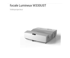 Vidéoprojecteur optoma focal courte