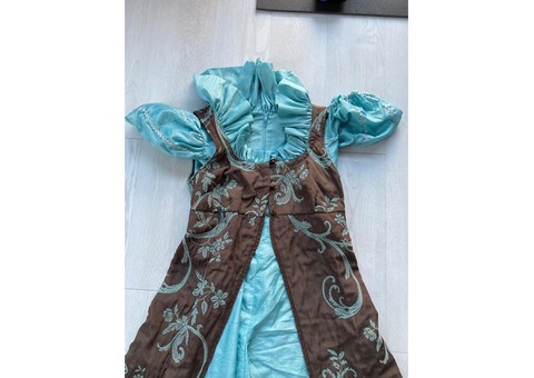 robe bleu marron