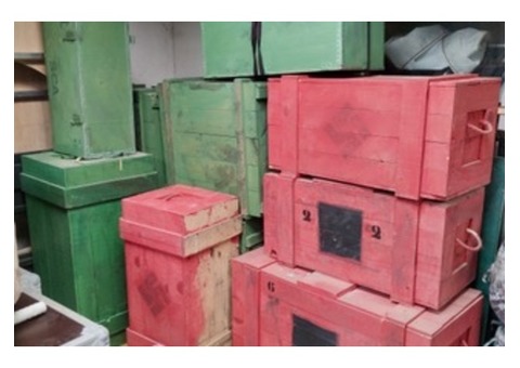 lot danciennes caisses de munitions