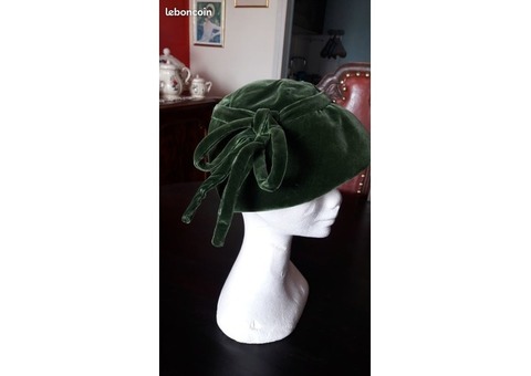 Très beau chapeau de dame vraiment dépoque 193040 en velours vert