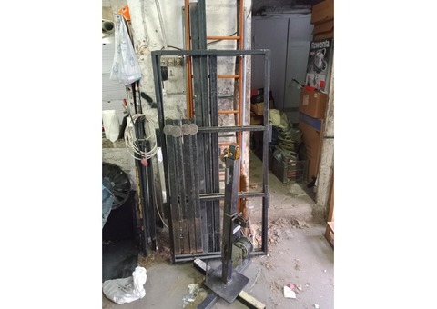 2 pieds cadres 16 PAR64PC650w