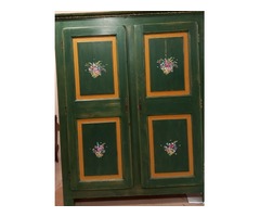 armoire décorée