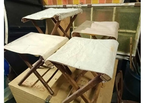 Lot de tabourets pliants boistissus