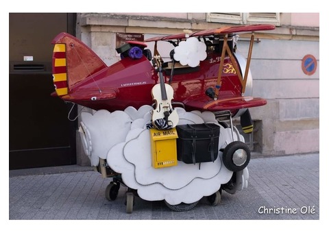 Avion Biplan pour déambulation et sa remorque