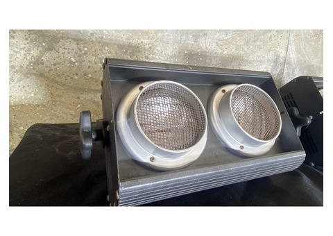 8 blinders DTS Flash 2000L