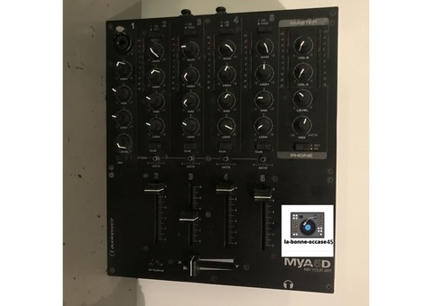 Vend Table DL Mya 5 D Audiophony