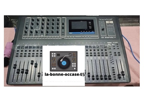 Vend console SI Impact Soundcraft