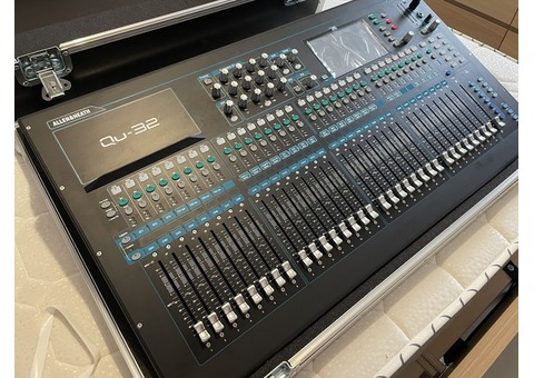 Console numérique Allen amp Heath QU32