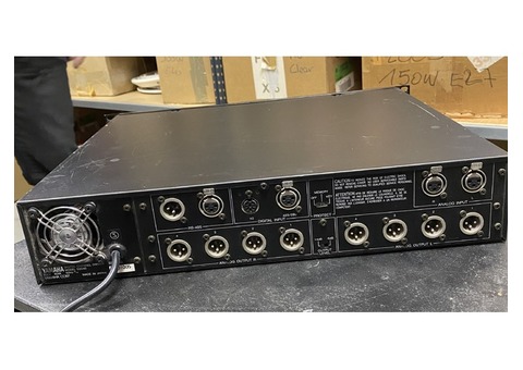 Digital channel divider YAMAHA D2040