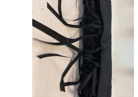 REF 148 pendrillon en velours noir