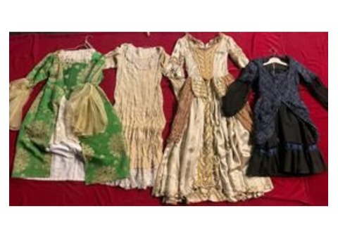 Costumes de théâtre enfant