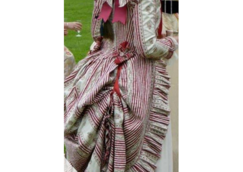 robe a lAnglaise style XVIIIe