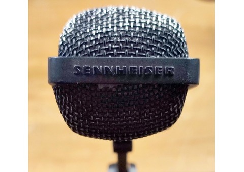 Micro Sennheiser MD421 1