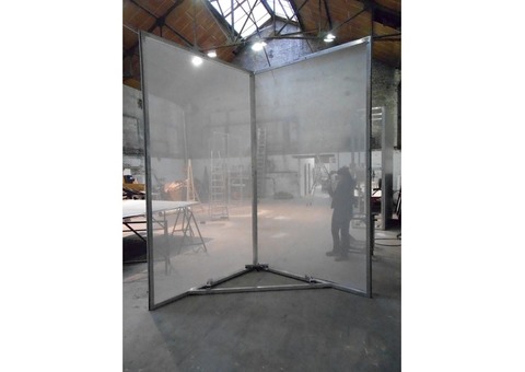 Ecrans de projections autoportant Ecrans tulle