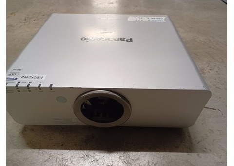 Vidéoprojecteur PANASONIC 6500 lumens