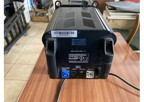 projecteur à découpes EUROLITE LED PFE100 RGBW profile spot