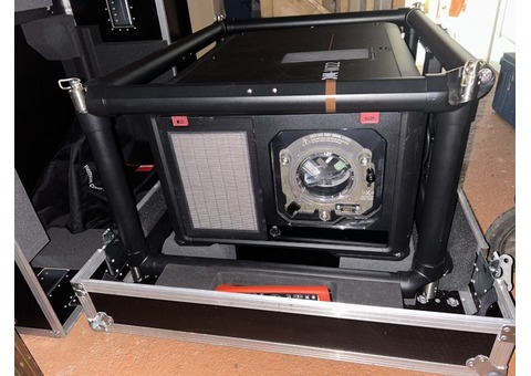 Vidéoprojecteur BARCO UDM W22