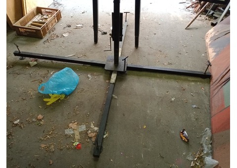 2 pieds cadres 16 PAR64PC650w