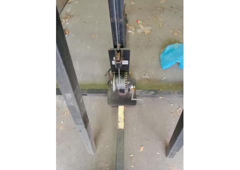 2 pieds cadres 16 PAR64PC650w