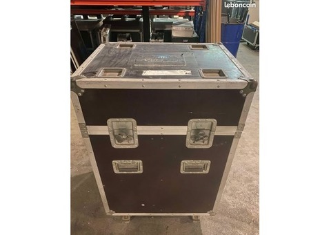 Flycases
