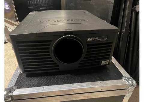 Christie DHD670E Full HD sans optique