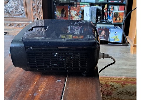BENQ W2000